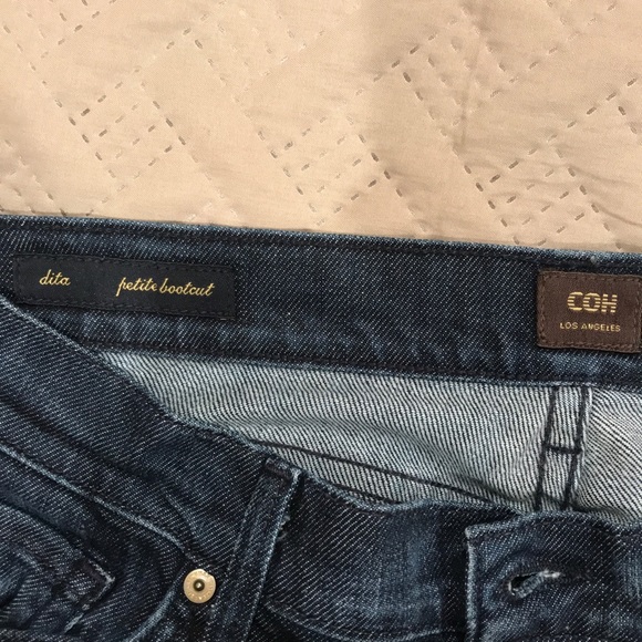 Jeans - Picture 2 of 3